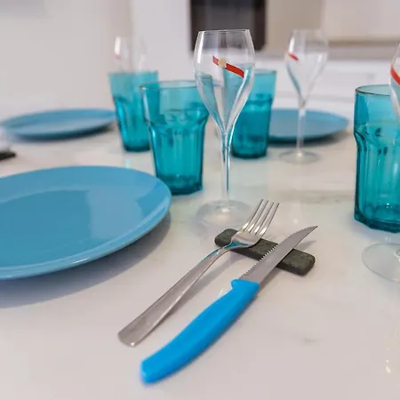 Rosy's Apartment *
