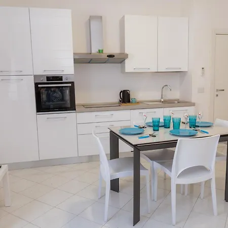 Rosy's Apartment *